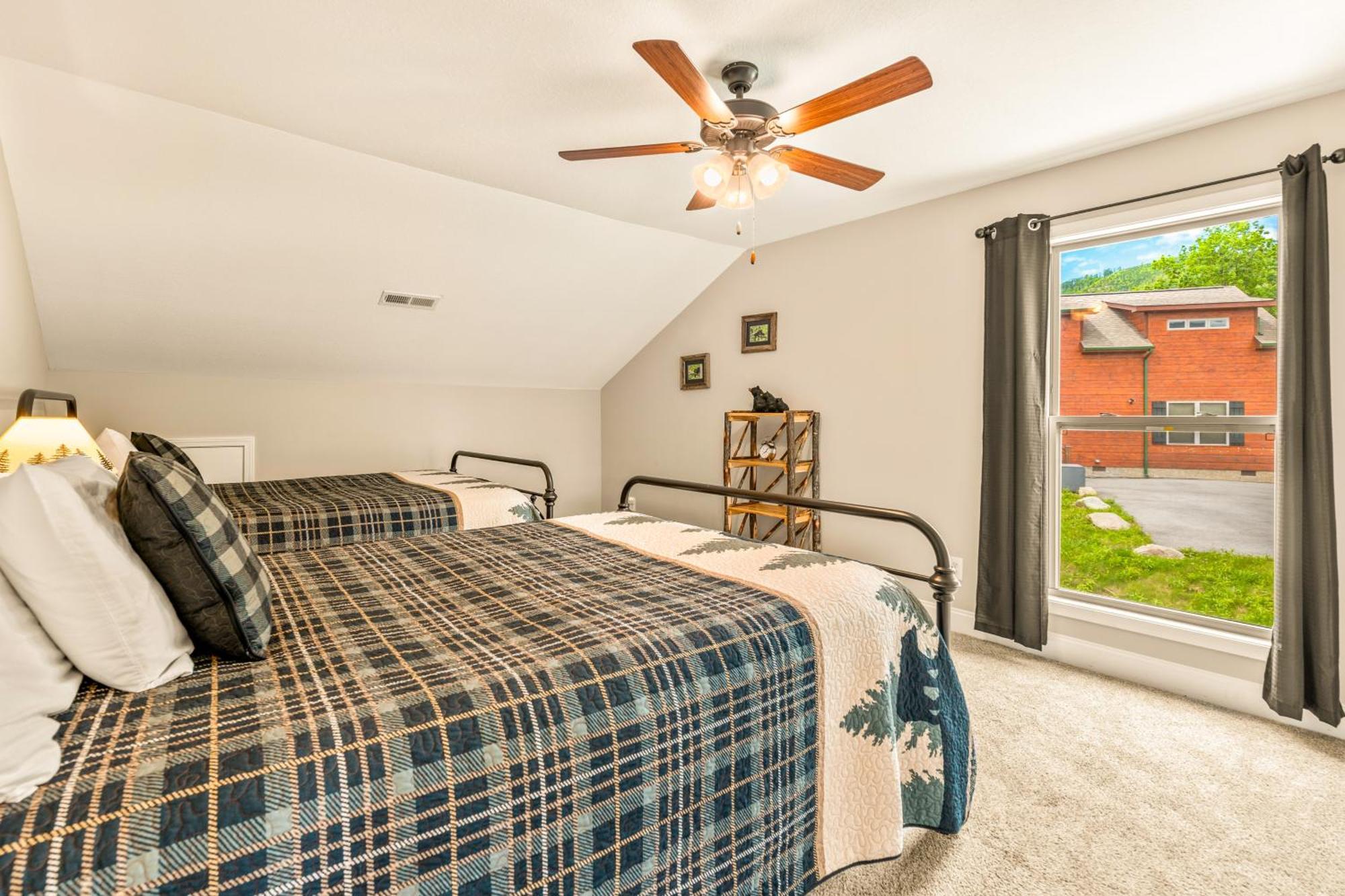 Shady Pines Villa Гетлинбург Екстериор снимка